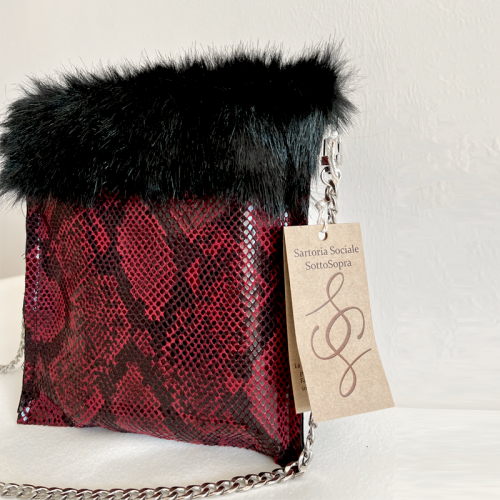 Pochette tracolla drillo particolare